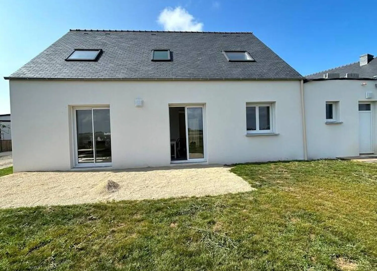 Maison Familiale Spacieuse A Plouguerneau Avec Jardin